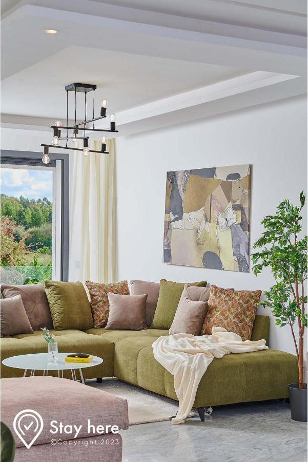 Stayhere - Hay - Sophisticated 4*
