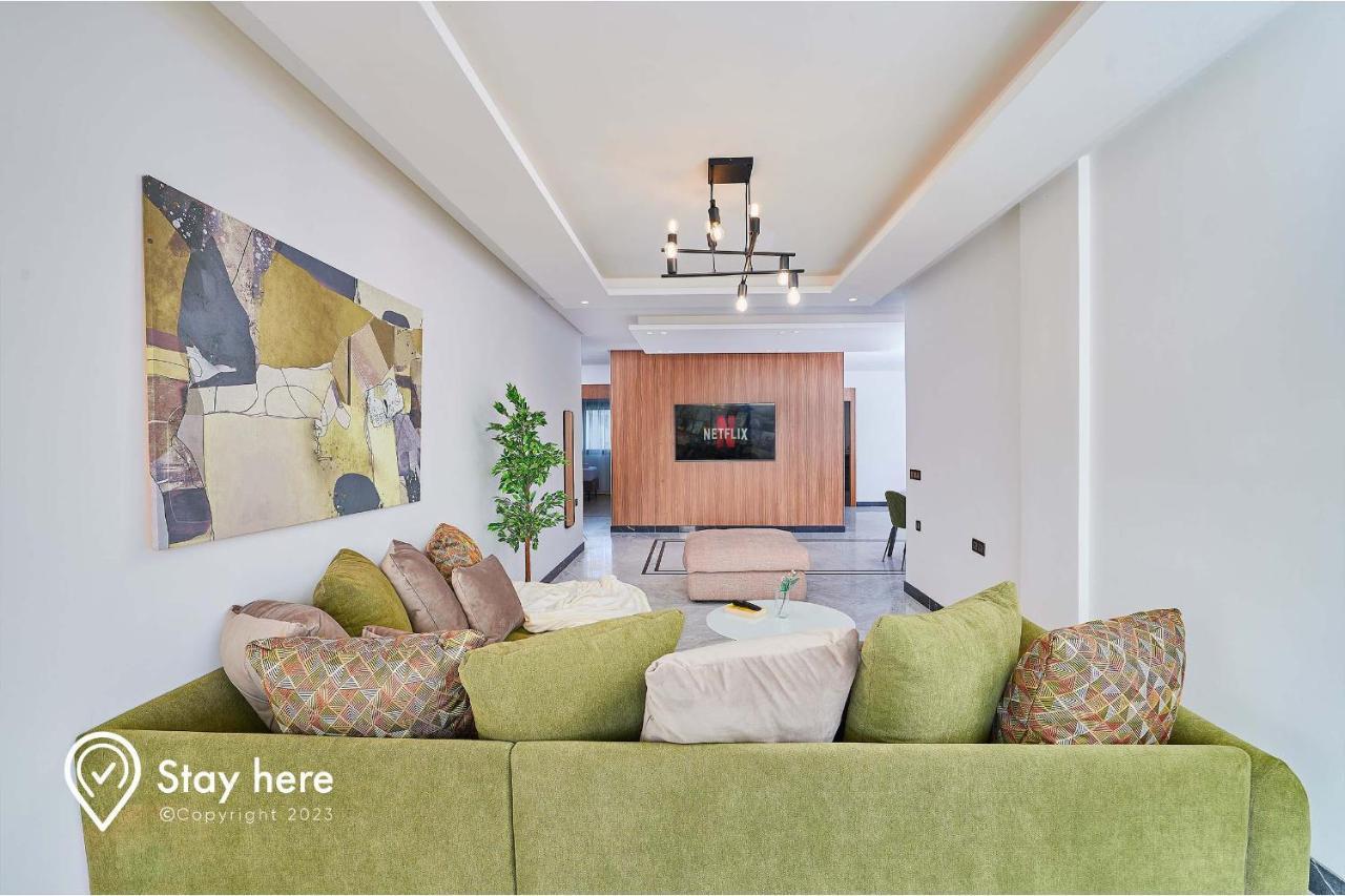 Apart-hotel Stayhere - Hay - Sophisticated 4*
